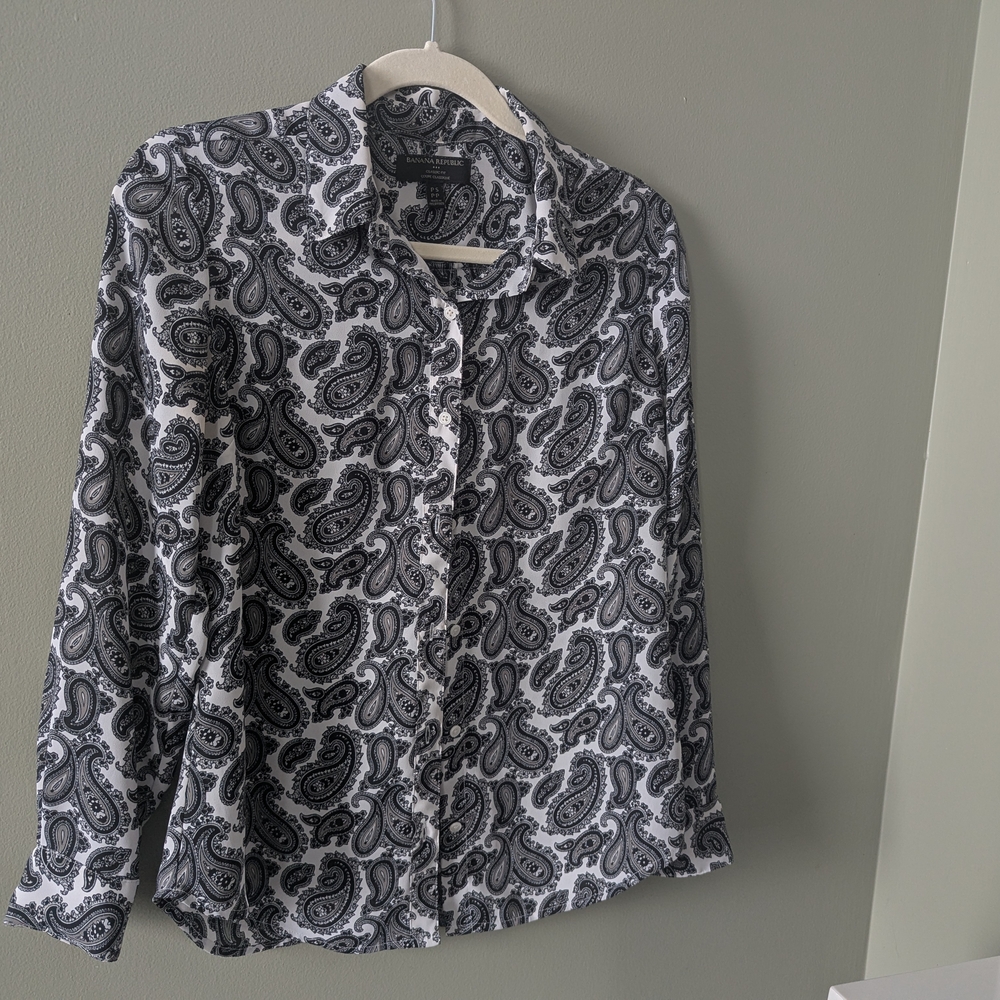 Banana Republic Monochrome Paisley Shirt